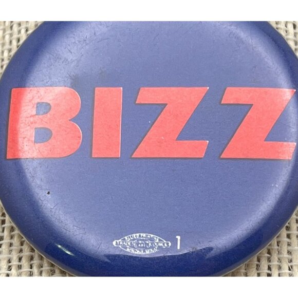 Vintage Bizz Pinback Button Blue Badge Retro Jacket Pin - Picture 6 of 6